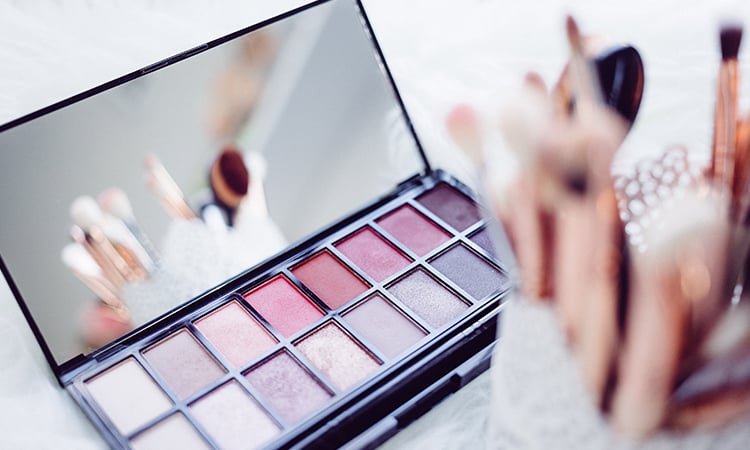 Makeup Domains